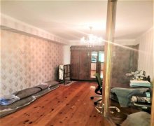 Satılır Köhnə Tikili Elmlər akademiyası m., Binəqədi r.