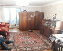 Satılır Köhnə Tikili İnşaatçılar m., Yasamal r.