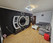 Satılır Köhnə Tikili Binə qəs., Xəzər r.