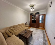 Satılır Köhnə Tikili Xalqlar dostluğu m., Suraxanı r.