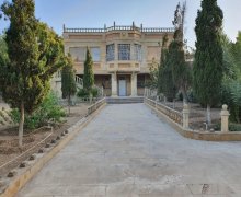 Kirayə (günlük) Bağ evi Buzovna, Xəzər r.