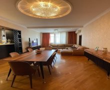 Satılır Yeni Tikili Elmlər akademiyası m., Yasamal r.