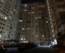 Satılır Yeni Tikili Azadlıq m., 8-ci mikrorayon, Binəqədi r. Satılır Yeni Tikili Azadlıq m., 8-ci mikrorayon, Binəqədi r.