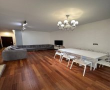 Satılır Yeni Tikili Elmlər akademiyası m., Yasamal r.