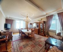 Satılır Yeni Tikili 8-ci mikrorayon, Binəqədi r.