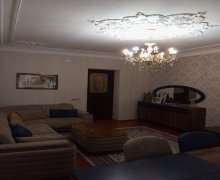 Satılır Köhnə Tikili Xalqlar dostluğu m., 8-ci kilometr, Nizami r.