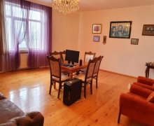 memar ecemide satilan evler Memar Əcəmi m., Yasamal r.