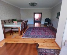 Satılır Köhnə Tikili Elmlər akademiyası m., Yasamal r.