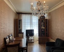 Satılır Köhnə Tikili Əhmədli m., Əhmədli, Xətai r.