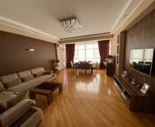 Satılır Yeni Tikili Qara Qarayev m., Nizami r.