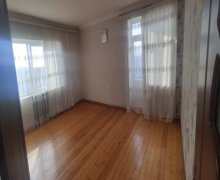 Satılır Yeni Tikili Elmlər akademiyası m., Yasamal r.