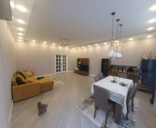 Satılır Yeni Tikili Bakıxanov qəs., Sabunçu r.