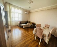 Satılır Yeni Tikili Azadlıq m., 6-cı mikrorayon, Binəqədi r.