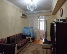 Satılır Yeni Tikili İnşaatçılar m., Yeni Yasamal qəs., Yasamal r.