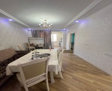 7-ci mkr-da satılan evlər Azadlıq m., 7-ci mikrorayon, Binəqədi r.