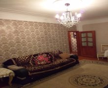 Satılır Köhnə Tikili Əhmədli m., Köhnə Günəşli qəs., Xətai r.