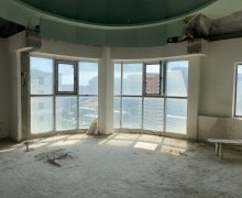 Satılır Yeni Tikili Elmlər akademiyası m., Yasamal r.