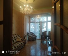 iceri seherde aylıq kiraye evler İçərişəhər m., Səbail r.