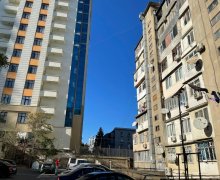 Satılır Köhnə Tikili Nizami m., Yasamal r.