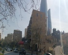 Kirayə (aylıq) Köhnə Tikili İçərişəhər m., Səbail r.