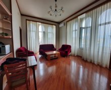 iceri seherde aylıq kiraye evler İçərişəhər m., Səbail r.