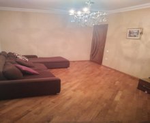 Satılır Köhnə Tikili Xalqlar dostluğu m., Xətai r.