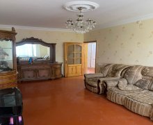 Satılır Köhnə Tikili Əhmədli m., Əhmədli, Xətai r.