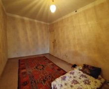 Satılır Köhnə Tikili İnşaatçılar m., Yeni Yasamal qəs., Yasamal r.