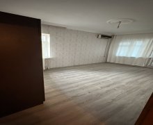 Satılır Köhnə Tikili Neftçilər m., Bakıxanov qəs., Sabunçu r. Satılır Köhnə Tikili Neftçilər m., Bakıxanov qəs., Sabunçu r.