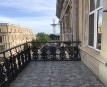 Satılır Köhnə Tikili Sahil m., Səbail r.