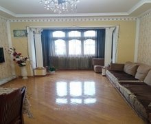 Satılır Köhnə Tikili Qara Qarayev m., Nizami r.