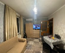 Satılır Köhnə Tikili İnşaatçılar m., Yasamal qəs., Yasamal r.