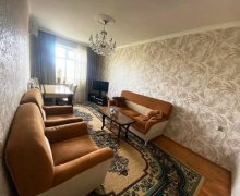 Satılır Köhnə Tikili Qaraçuxur qəs., Suraxanı r.