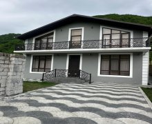 Kirayə (günlük) Həyət evi/villa Qax ş.