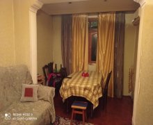 ecemide aylıq kiraye evler 2018 Memar Əcəmi m., 5-ci mikrorayon, Nəsimi r.