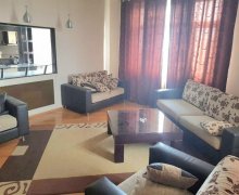 Satılır Yeni Tikili Elmlər akademiyası m., Yasamal r.