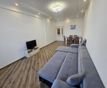 Satılır Yeni Tikili Elmlər akademiyası m., Yasamal r.