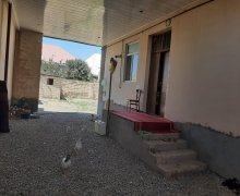 Satılır Həyət evi/villa Gəncə ş. Satılır Həyət evi/villa Gəncə ş.