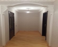 Satılır Köhnə Tikili Xalqlar dostluğu m., 8-ci kilometr, Nizami r.