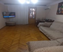 Satılır Köhnə Tikili Neftçilər m., 8-ci kilometr, Nizami r.