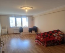 Satılır Yeni Tikili İnşaatçılar m., Yeni Yasamal qəs., Yasamal r.