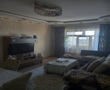 Satılır Köhnə Tikili Əhmədli m., Əhmədli, Xətai r.