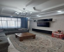 qara qarayevde satilan evler Qara Qarayev m., Nizami r.