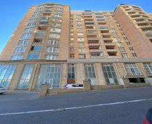 Satılır Yeni Tikili Elmlər akademiyası m., Yasamal qəs., Yasamal r.