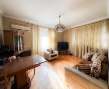 Satılır Yeni Tikili Elmlər akademiyası m., Yasamal r.