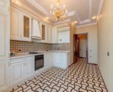 Satılır Yeni Tikili Xalqlar dostluğu m., Nizami r.