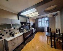 Satılır Yeni Tikili 28 May m., Nəsimi r.