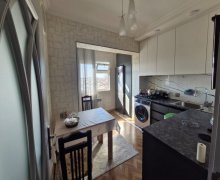 Satılır Köhnə Tikili Xırdalan ş.