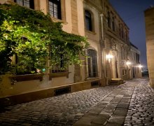 iceri seherde evlerin qiymeti İçərişəhər m., Səbail r.