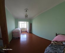 hezi aslanovda evler Sahil qəs., Qaradağ r.